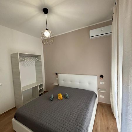 Perni Rooms 巴勒莫 外观 照片
